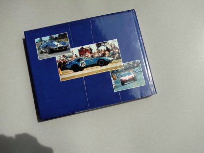 Cobra Daytona Book 004.jpg