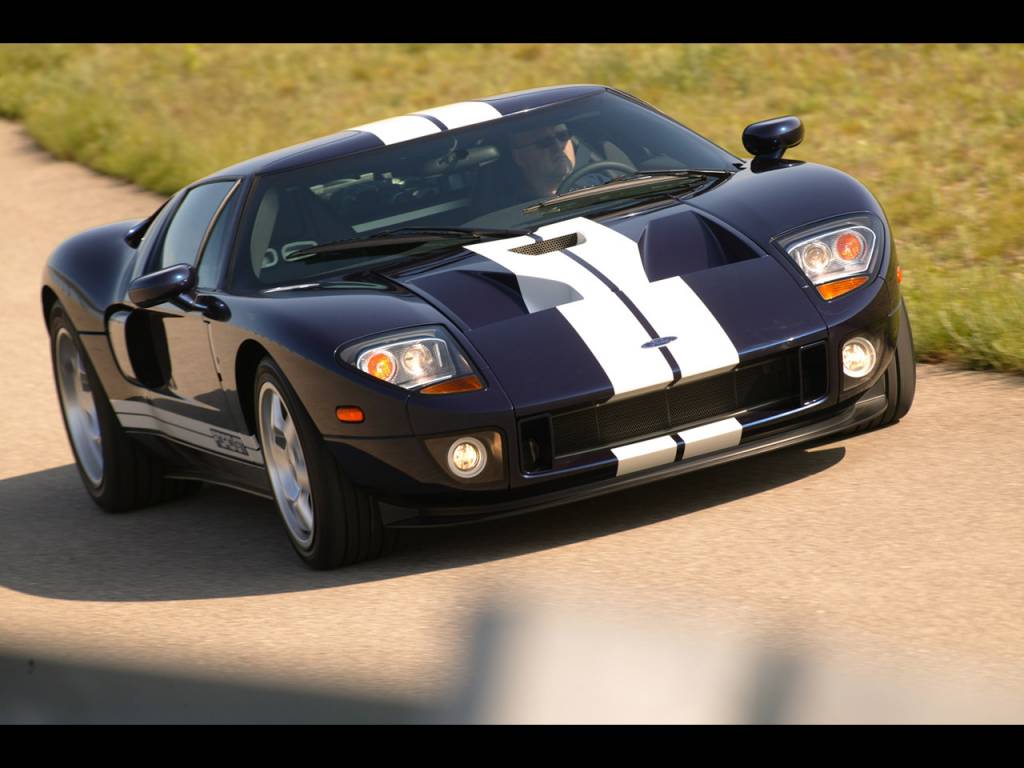 2005 Ford GT Blue Road