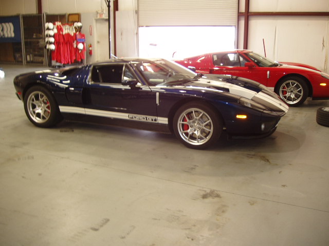 Ford GT