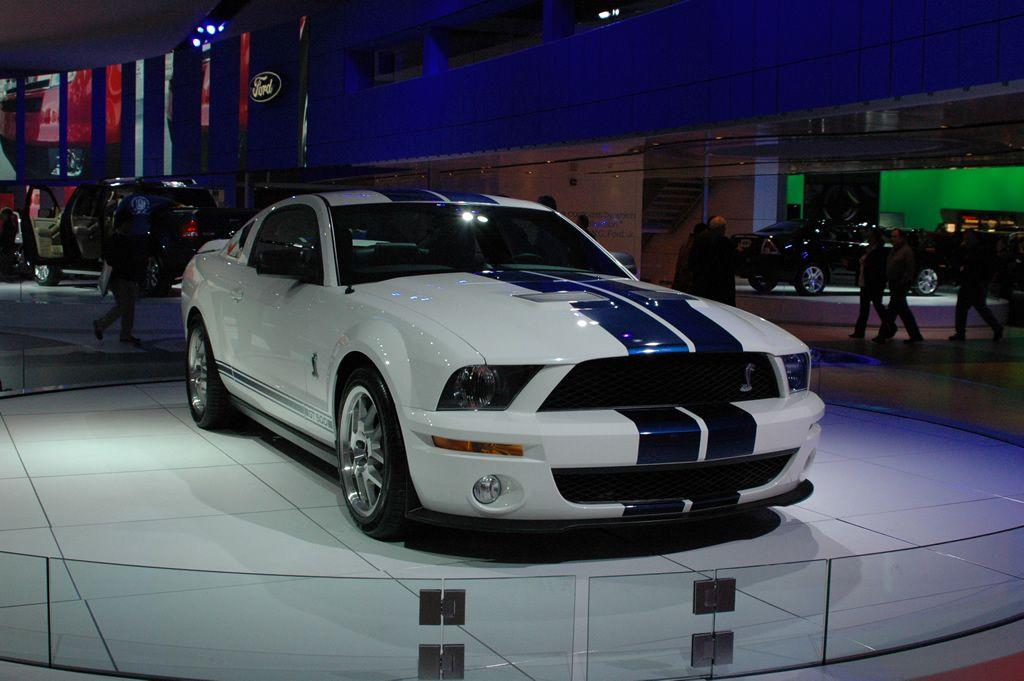 NAIAS 2006 White 2007 GT500