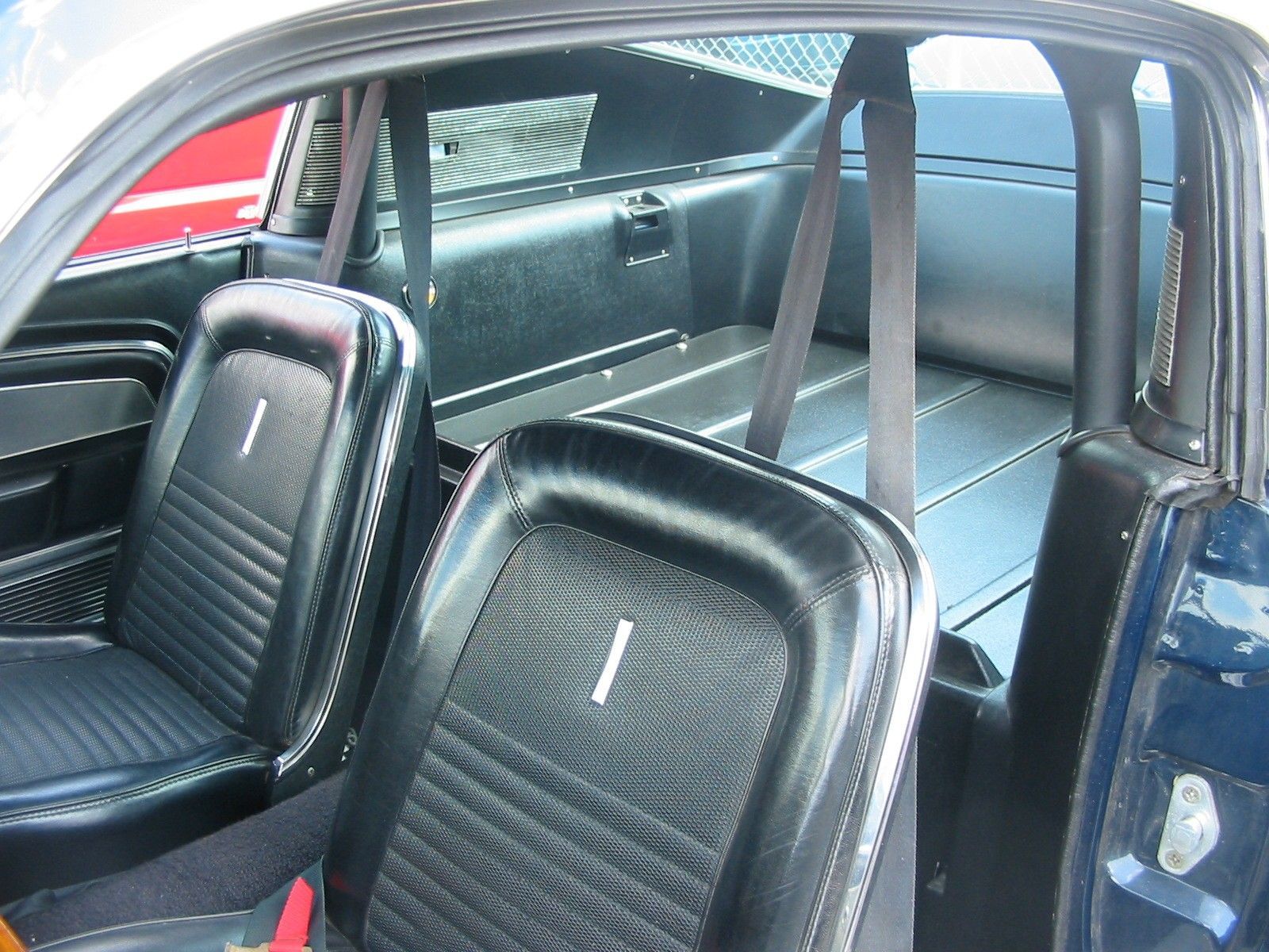 Rear Package Tray