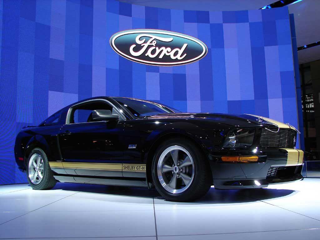 Shelby GT350 Hertz