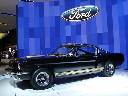 Shelby H 1886 at the 2006 NY Auto Show